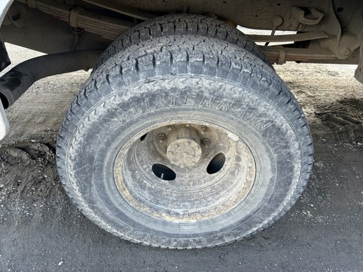 1999-ford-f350-xl-image-33