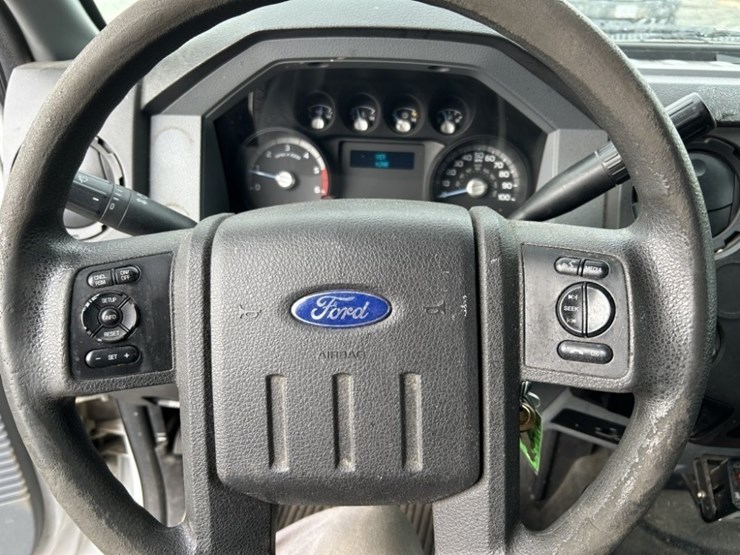 2015-ford-f450-sd-image-24