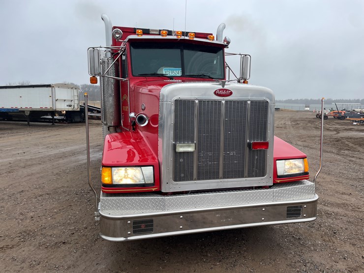 1991-peterbilt-377-image-5