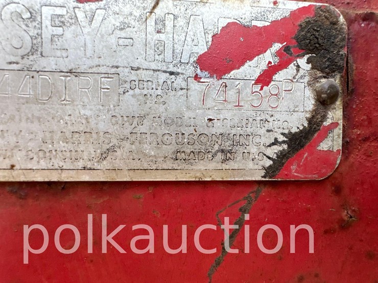 massey-ferguson-444-image-8