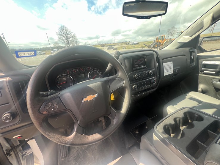 chevrolet-silverado-1500-image-18