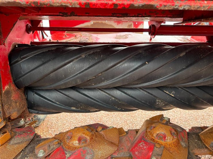 2009-new-holland-h7450-image-21