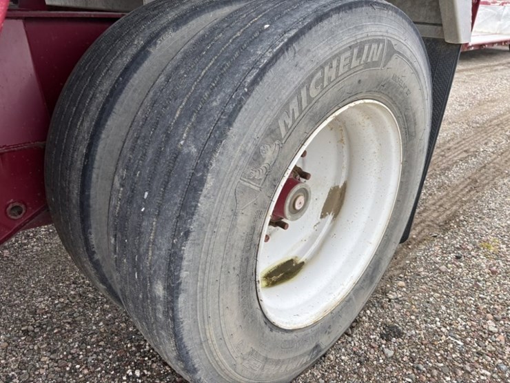 2016-dc-t/a-double-drop-pup-trailer-image-13