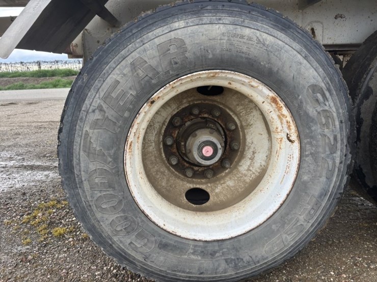 1983-ste-6500-image-11