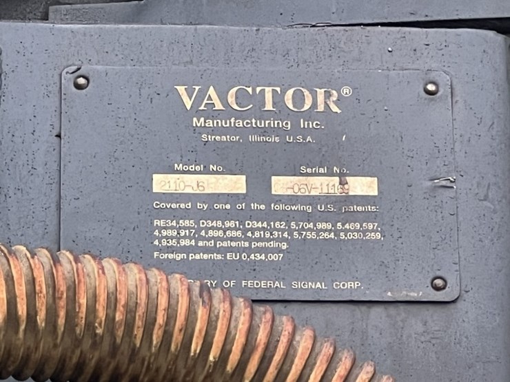 2008-vactor-2110-image-21