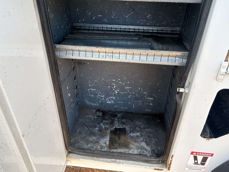 2013-dodge-ram-5500hd-image-17