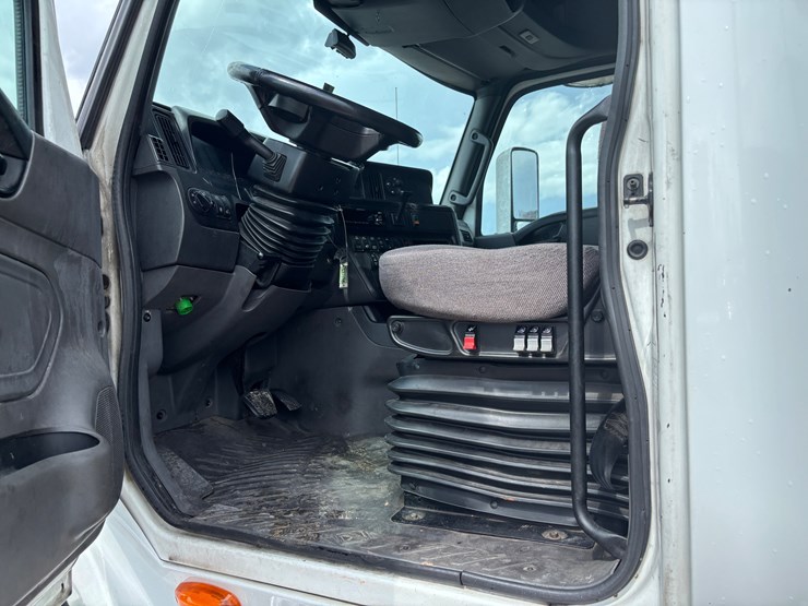 2018-international-lt-image-14