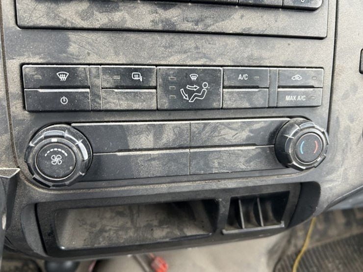 2012-ford-f250-sd-image-27