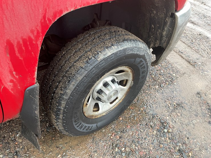 2007-chevrolet-3500-image-18