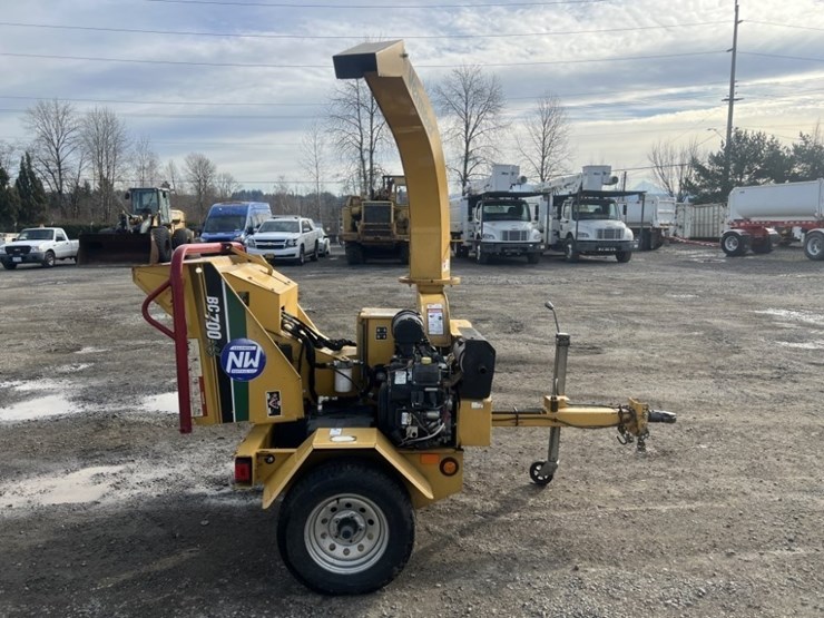 2020-vermeer-bc700xl-image-3