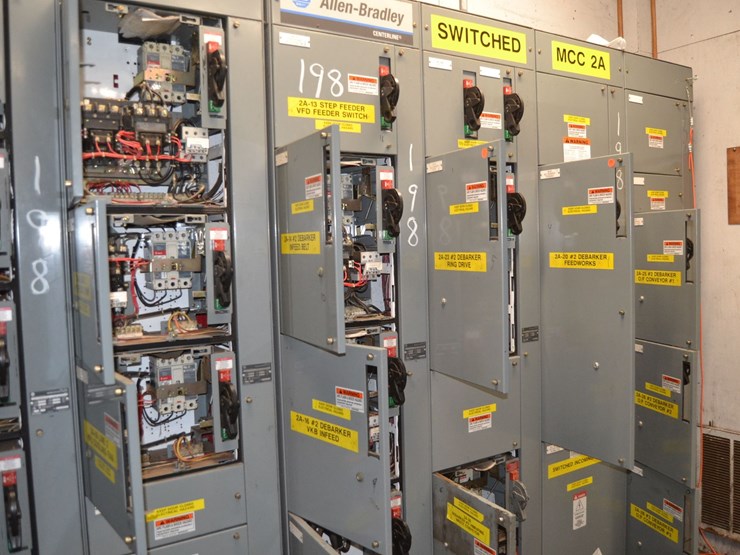 allen-bradley-6-section-mcc-panel-w-8-size-1-starter-w/-5-size-2-starter-w/-4-size-3-starter-w/-2-size-4-starter-w/-disconnnect-image-3