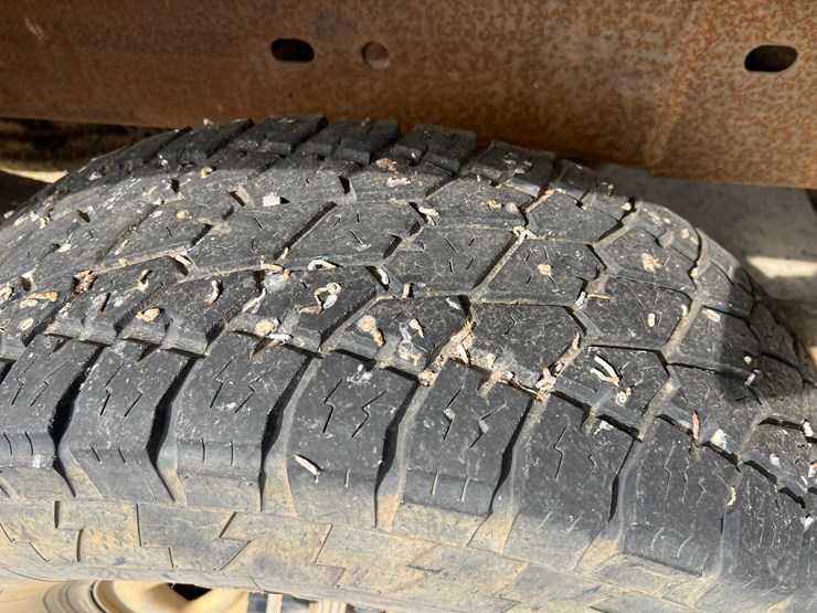 chevrolet-2500hd-image-26