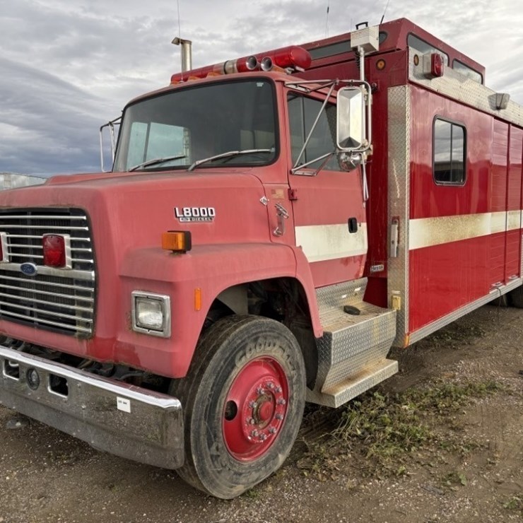 1991 FORD L8000