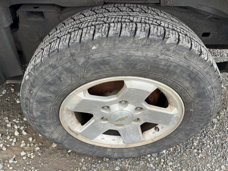 2012-chevrolet-colorado-lt-image-17