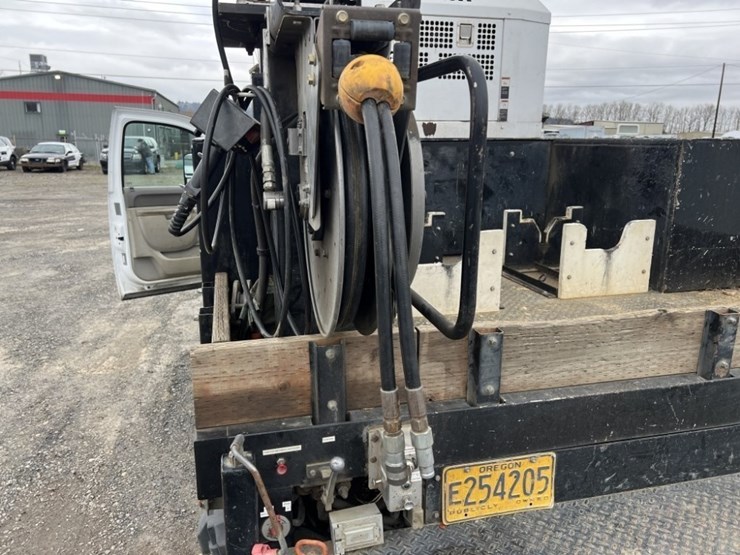 2011-liftmoore-3200ree-image-22