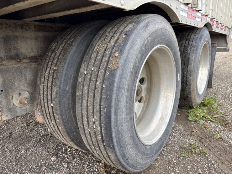 2019-wilkens-walking-floor-image-9