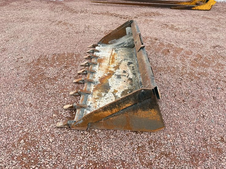 #423-•-lot-423-image-6