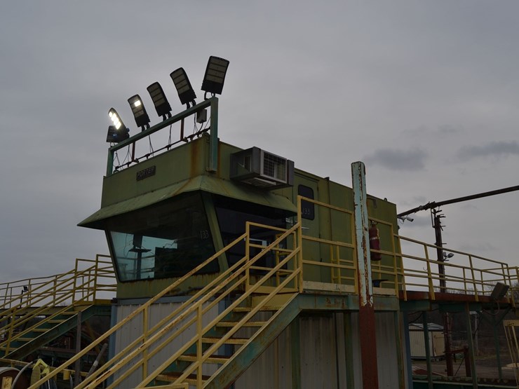 porter-10'x18'-control-cab-image-1