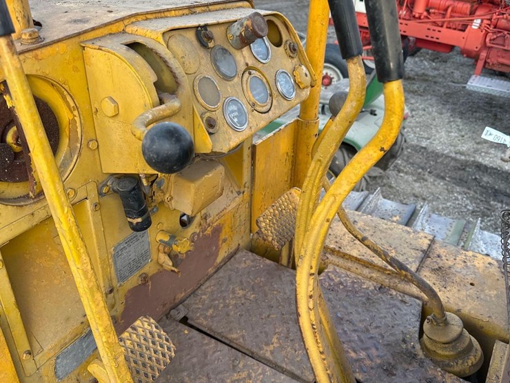 ih-td-9b-crawler-diesel-(sn#-855)-(hess)-image-18