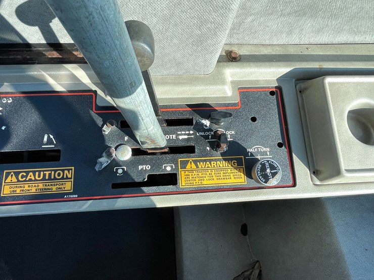 1984-case-ih-4994-image-69