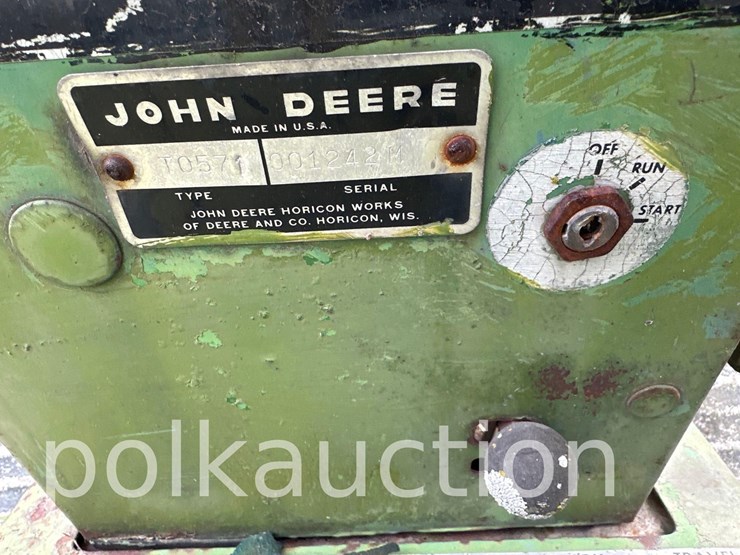 john-deere-140-image-4