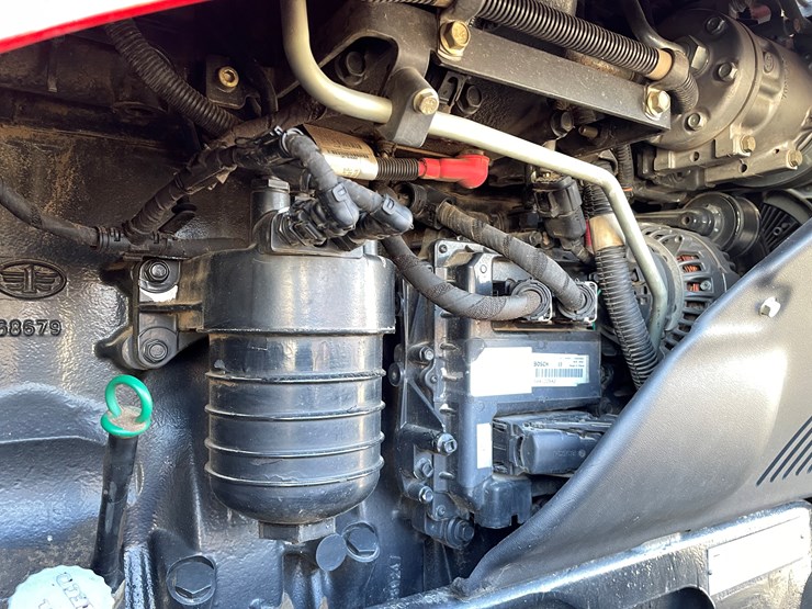 case-ih-magnum-315-image-53