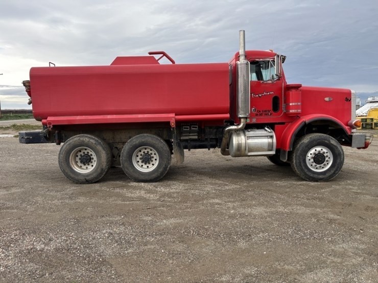 2001-peterbilt-357-image-6