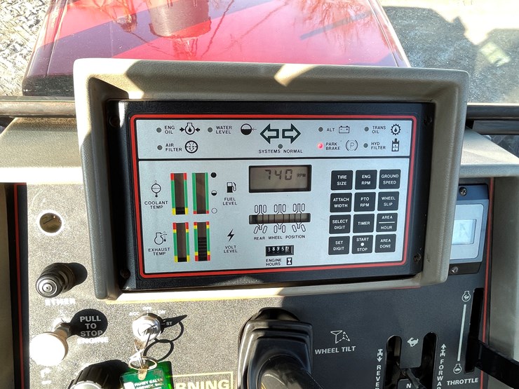 1984-case-ih-4994-image-79