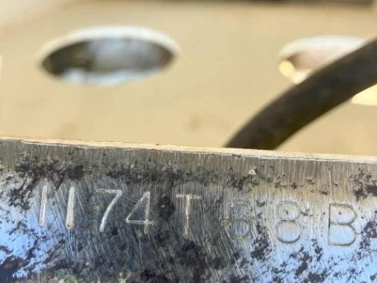 1974-titan-trailer-image-12