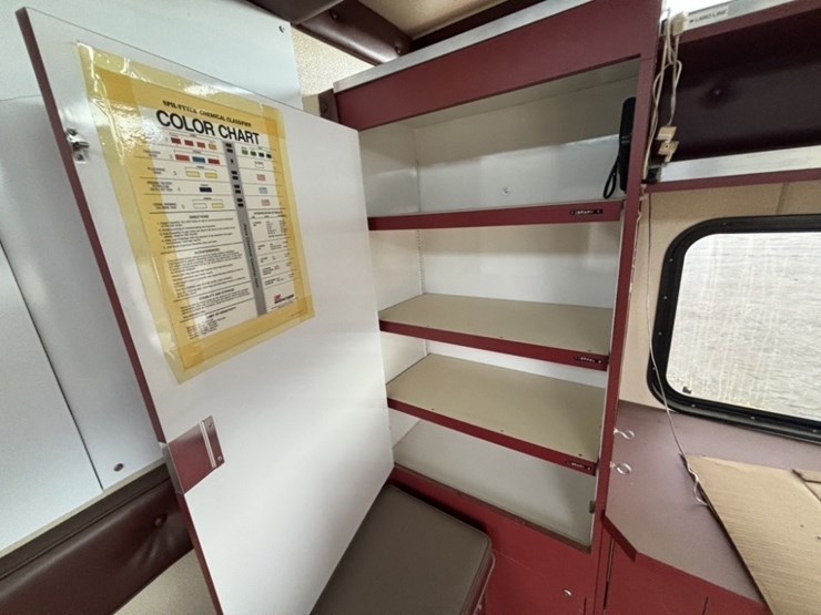 1991-ford-l8000-image-30