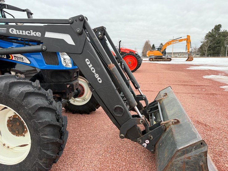 new-holland-ts115a-image-32