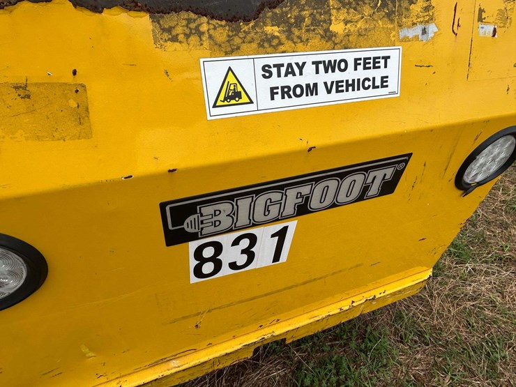 2018-taylor-dunn-bs440-48v-bigfoot-shuttle-cart-image-5
