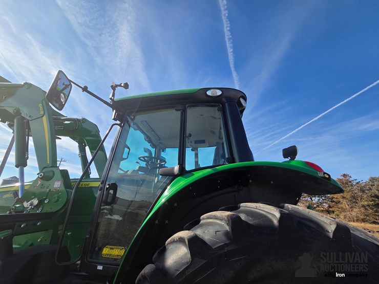 2020-john-deere-6155m-image-11