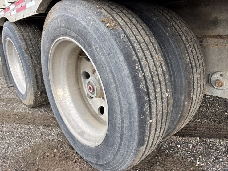 2019-wilkens-walking-floor-image-15