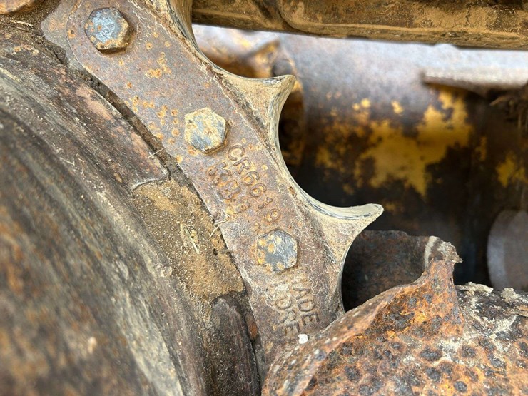 caterpillar-d4g-lgp-image-25