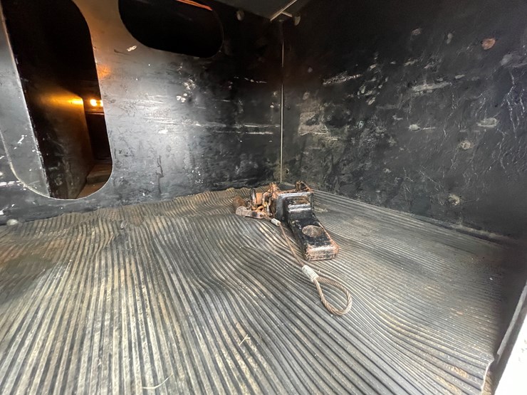 2012-kenworth-t660-image-30