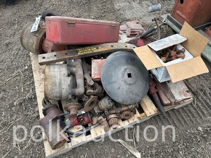 pallet-of-ih-parts-(wf)-image-1