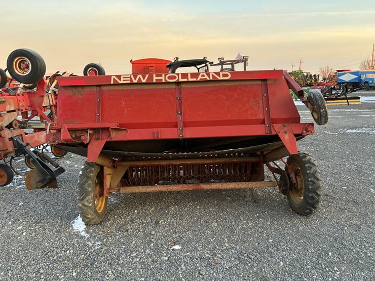 new-holland-144-image-5