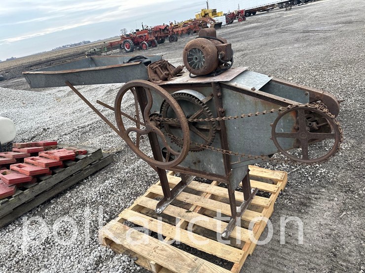 john-deere-2-image-1