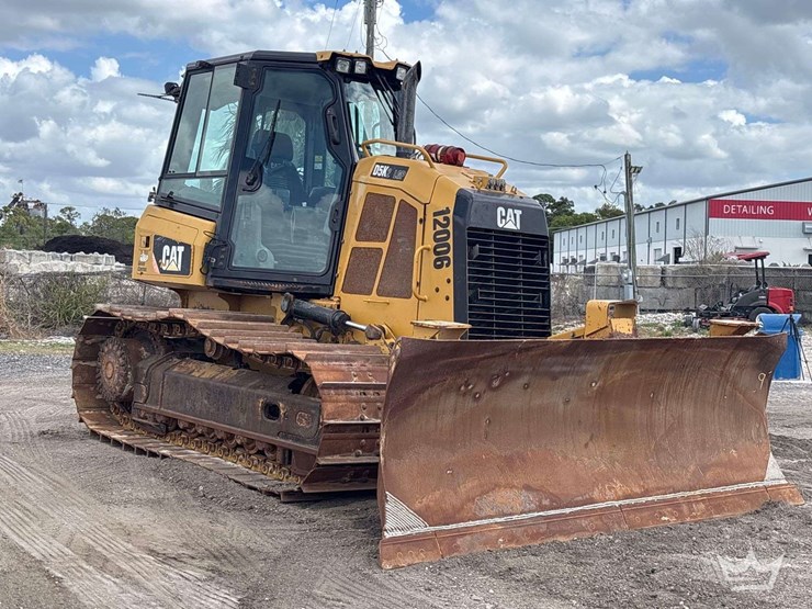 2018-caterpillar-d5k2-lgp-image-2