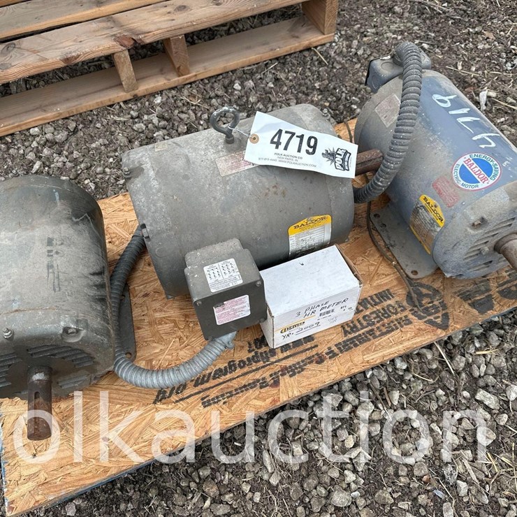 PALLET OF (3) ELECTRIC MOTORS (WF)