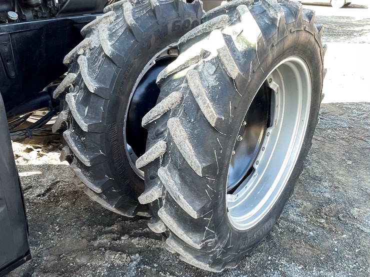 case-ih-magnum-315-image-49