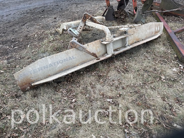 international-fast-hitch-blade---96"-(hess)-image-2