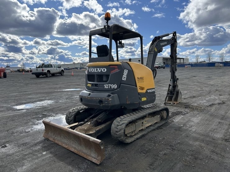 2019-volvo-ecr40d-image-5