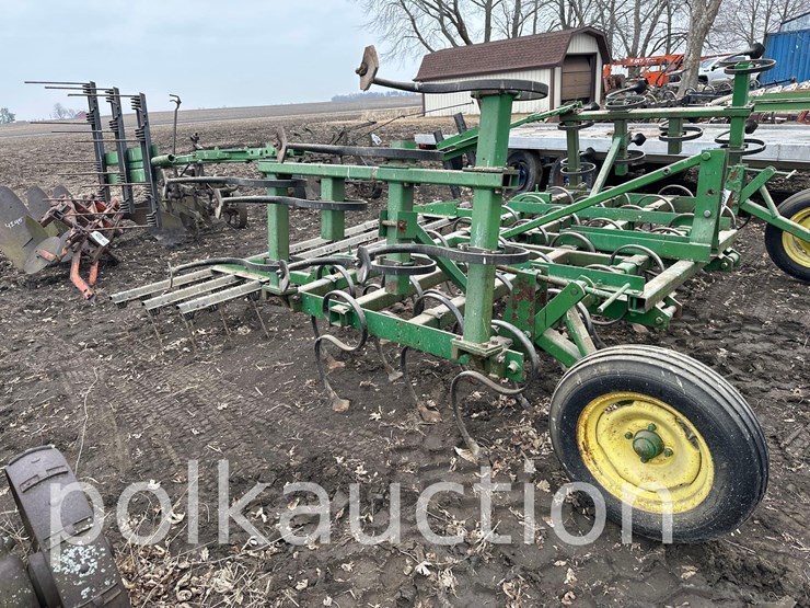 john-deere-3pt-field-cultivator---16'-(hess)-image-3