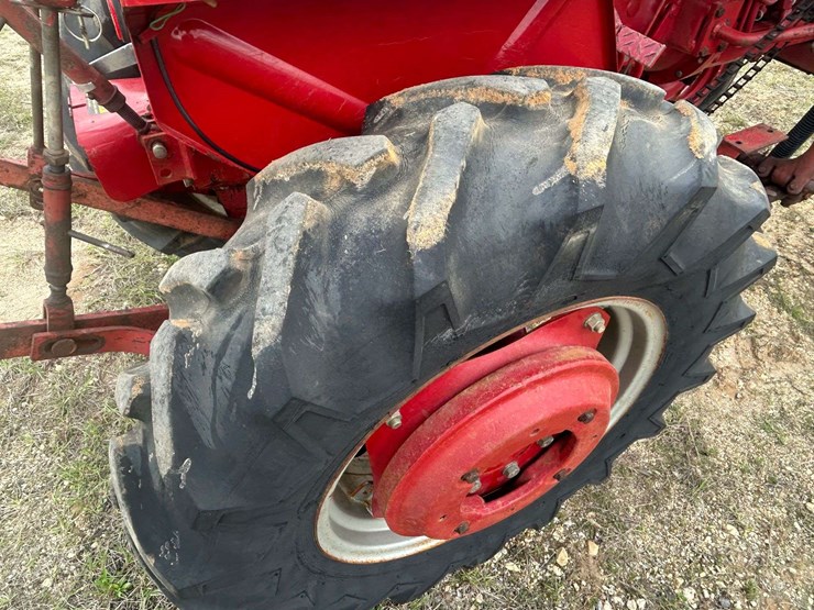 international-274-image-37