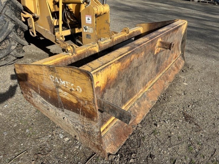 2004-deere-210le-image-19