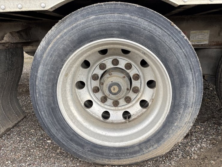 2019-wilkens-walking-floor-image-14