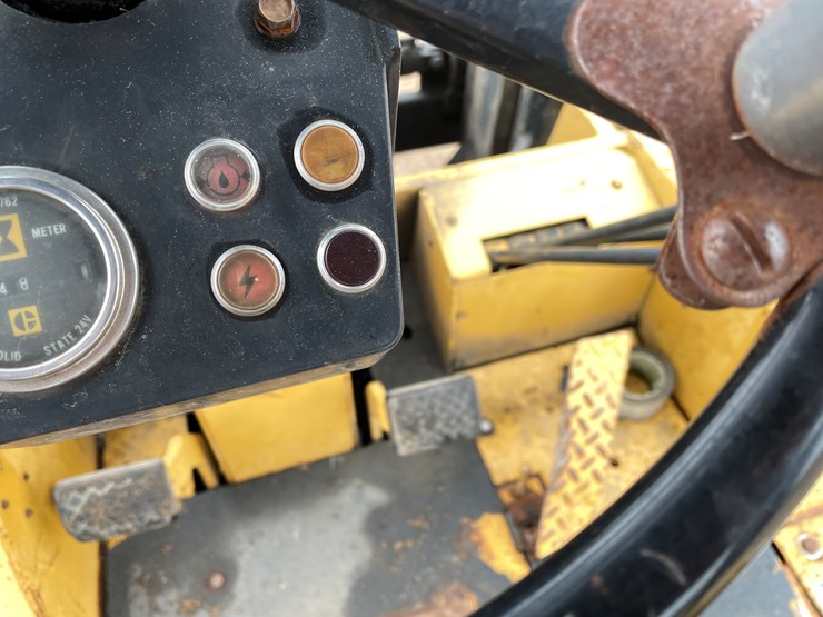 caterpillar-rc60-image-23