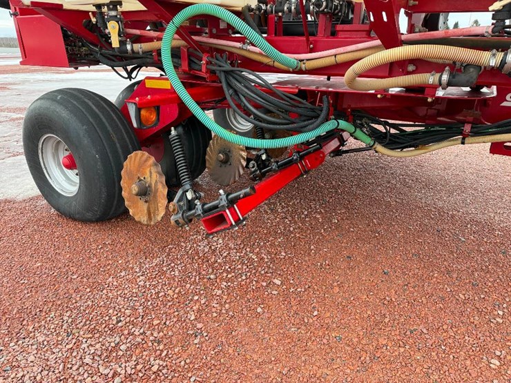 2004-case-ih-1200-image-12